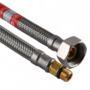 Шланг для смесителя TUCAI М10х1/2″ кор. 0,5м TAQ GRIF 200190 Шланг для смесителя TUCAI М10х1/2″ кор. 0,5м TAQ GRIF 200190