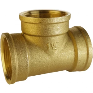 Тройник 1 1/2″ВВВ латунный A0207-1А