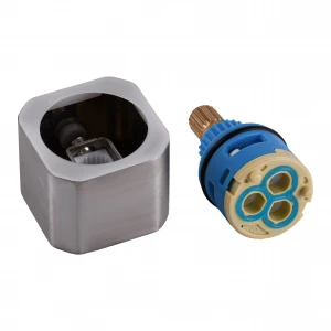 SC-SKU-200 Кран-Букса переключения с квадрат. рукояткой д/душ систем SUS, 3-х ходовая