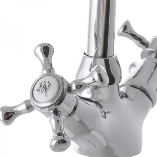 Смеситель для кухни Champion MF 271 (CH0071)