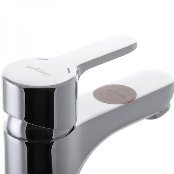 Смеситель для умывальника Ibergrif Square M11022 (IB0022)