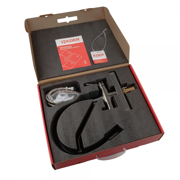 Смеситель для кухни Koer KB-74027-07 с функцией "водопад" и черным силиконовым изливом (KR5203)