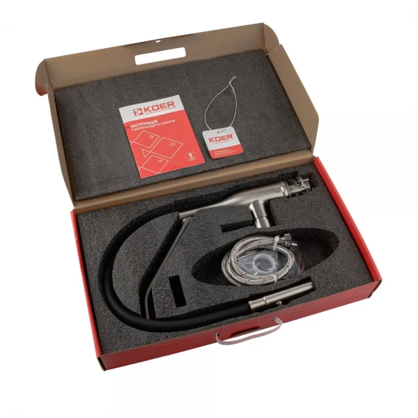 Смеситель для кухни Koer KI-70026-02 с черным силиконовым изливом (KR5209)