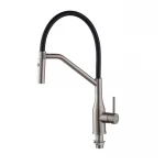 Смеситель для кухни Koer KI-70026-07 с черным силиконовым изливом (KR5211)