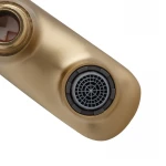 Смеситель для ванны с коротким изливом Koer KB-40028-12 (KR5307)