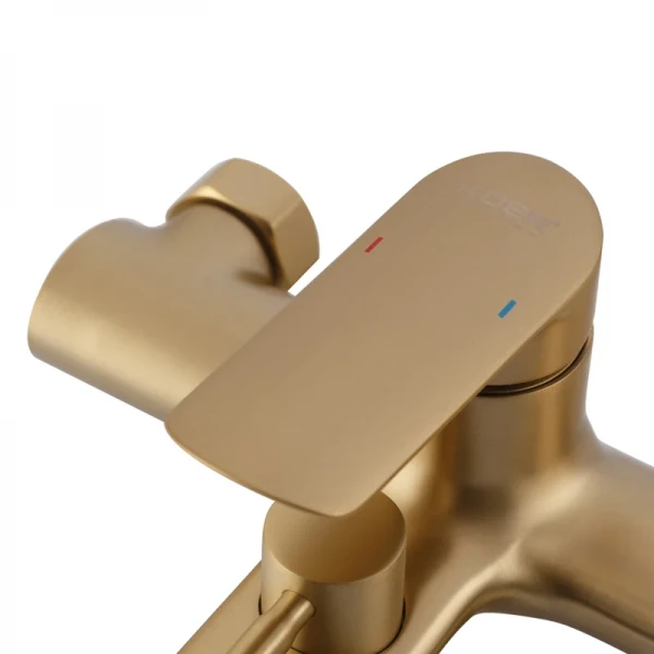 Смеситель для ванны с коротким изливом Koer KB-40028-12 (KR5307)