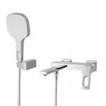 Смеситель для ванны Koer KB-41031-01 с коротким изливом (KR5436)