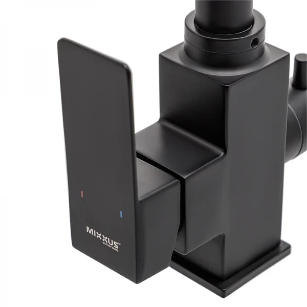 Смеситель для кухни Mixxus KUB-021 Черный с выходом для питьевой воды (MI5865)