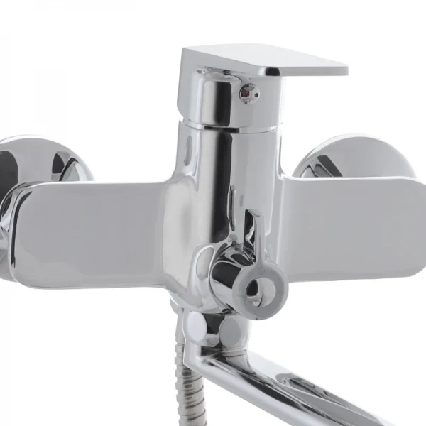 Смеситель для ванны Mixxus Oregon 006 Euro хромированный однорычажный с длинным поворотным изливом 330 мм (MI5911)