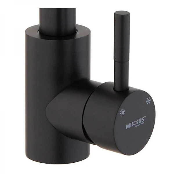 Кухонный смеситель с черным силиконовым изливом Mixxus SEO-011 (MI6017)