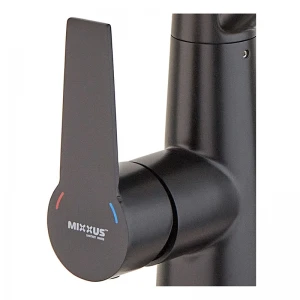 Кухонный смеситель с черным силиконовым изливом Mixxus FUL-021 (с вых.для питьевой воды) (MI6021)