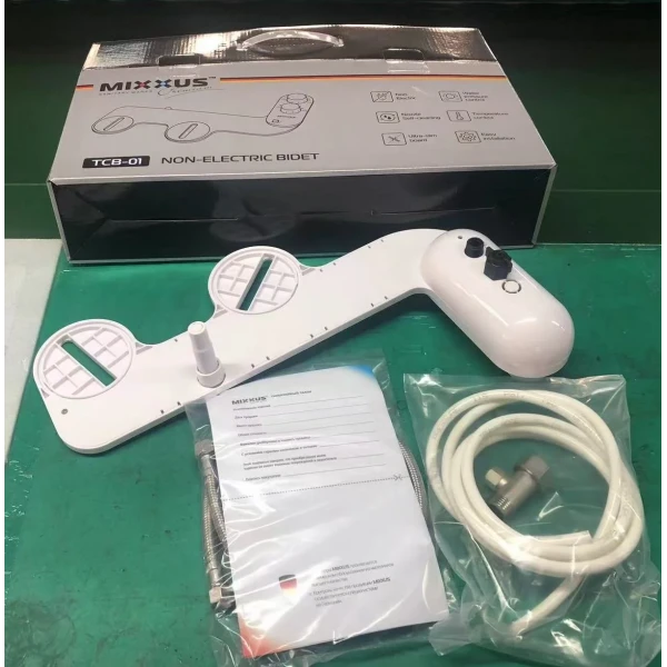 Накладка под крышку унитаза Mixxus Premium TCB-01 Универсальная со встроенным гигиеническим душем (MP6494)