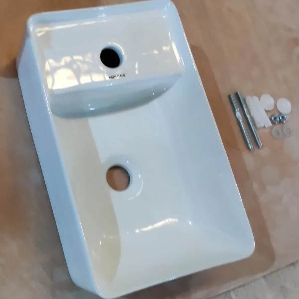 Раковина підвісна Mixxus Premium QUADRO-1201-R 430х265х135mm з отвором під змішувач та переливом (MP6504)