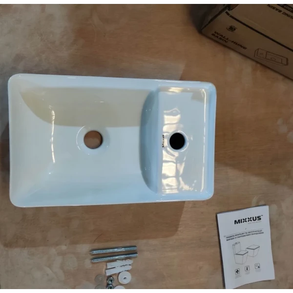 Раковина підвісна Mixxus Premium QUADRO-1201-R 430х265х135mm з отвором під змішувач та переливом (MP6504)
