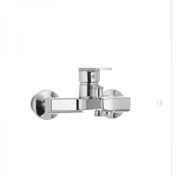 Смеситель для ванны Plamix Oscar-009 (без шланга и лейки) (PM0026)