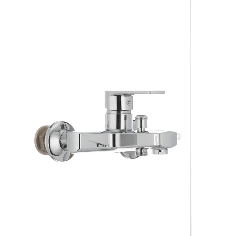 Смеситель для ванны Plamix Oscar-009 (без шланга и лейки) (PM0026)