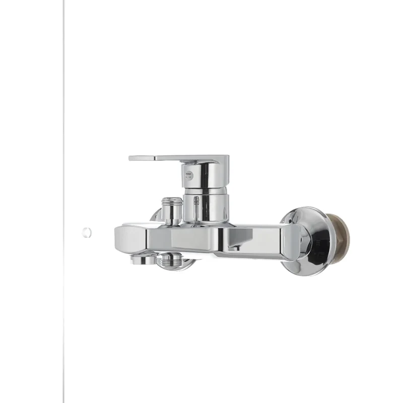 Смеситель для ванны Plamix Oscar-009 (без шланга и лейки) (PM0026)