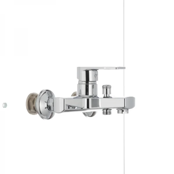 Смеситель для ванны Plamix Oscar-009 (без шланга и лейки) (PM0026)