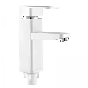 Смеситель для умывальника Plamix Kub-001 White из ABS-пластика с гибкой подводкой (PM0611)