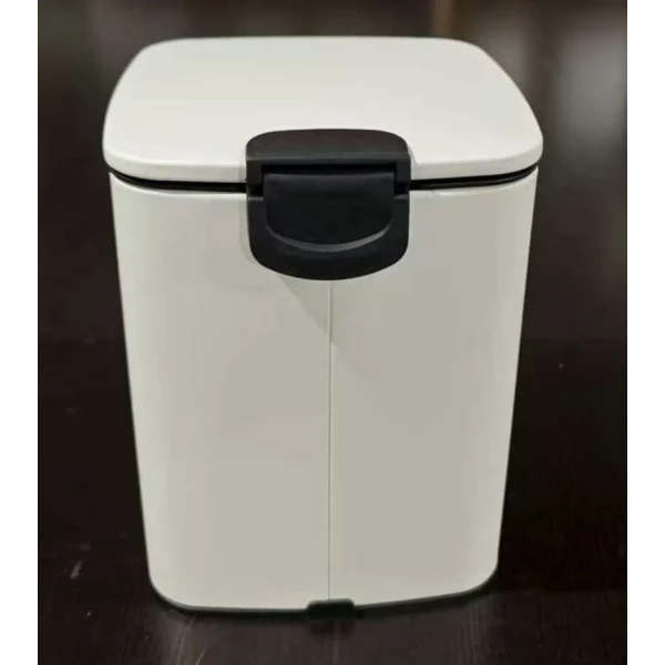 Мусорное ведро с плавным закрытием квадратное Zerix Kubix-TC0106 White 6 л (цвет белый) (ZX6109)