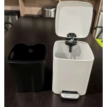 Мусорное ведро с плавным закрытием квадратное Zerix Kubix-TC0106 White 6 л (цвет белый) (ZX6109)