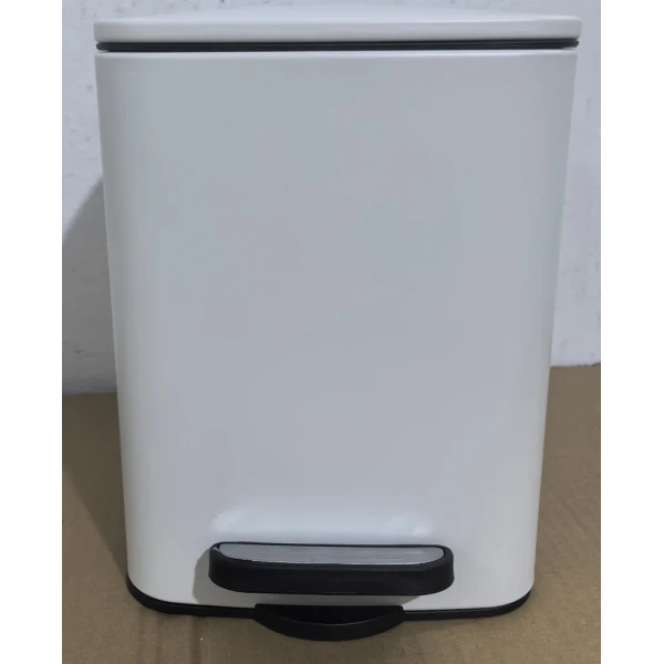 Мусорное ведро с плавным закрытием квадратное Zerix Kubix-TC0106 White 6 л (цвет белый) (ZX6109)