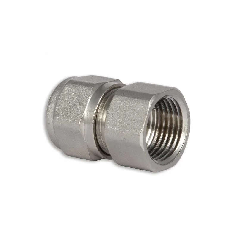 Муфта обжимная SD Forte 16х1/2