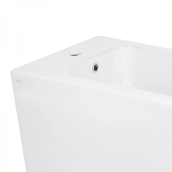 Биде напольное Qtap Crow 545х360х410 White QT05443370W