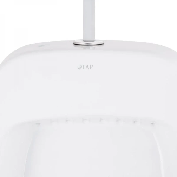 Писсуар подвесной Qtap Crow с краном-дозатором 390х330х660 White QT0588112HW