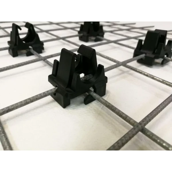 Поворотна кліпса ITAL 14-20 мм для кріплення труби до арматурної сітки