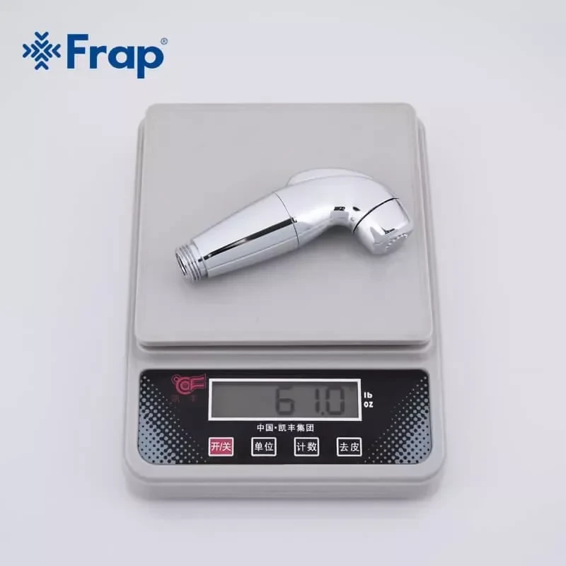 Гигиенический душ Frap F27 с воронкой, шлангом и кронштейном.