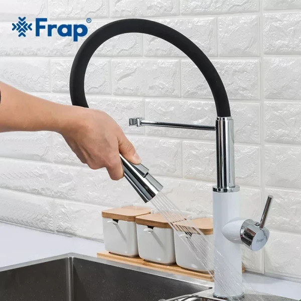 Смеситель для кухни FRAP F4452-8 с гибким изливом двухрежимный бело-черный.