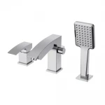 Смеситель для ванны GAPPO G1107 хромированный на борт.