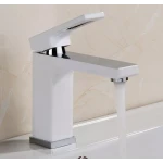 Смеситель для умывальника GAPPO G1017-8 белый/хром