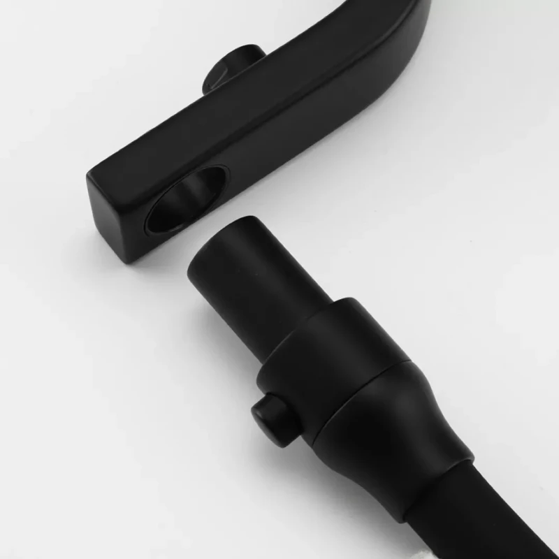 Смеситель для кухни GAPPO G4317-6 с гибким изливом черный