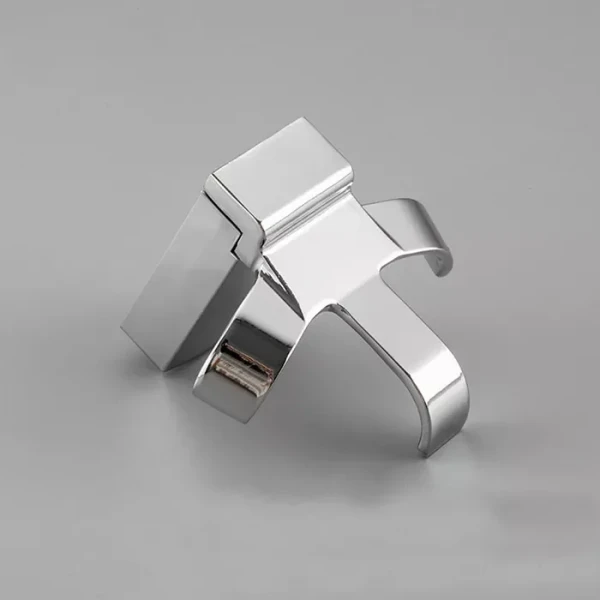 Гачок потрійний для ванної Frap F1805-3 з 2-ма накладками, білий/хром