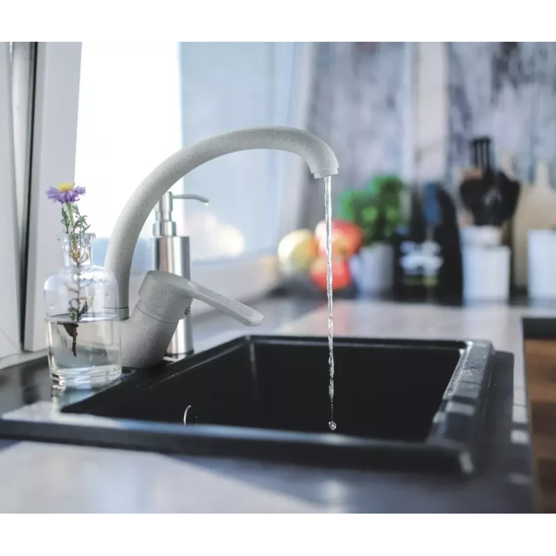 Смеситель для кухни WEZER YUB4-181-WHITE белый