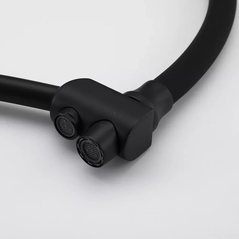 Смеситель для кухни GAPPO G4398-16 с гибким изливом черный