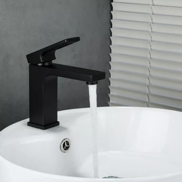 Смеситель для умывальника GAPPO G1017-6 черный