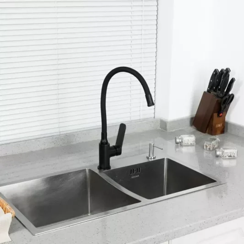 Смеситель для кухни FRAP F4462 с гибким изливом черный