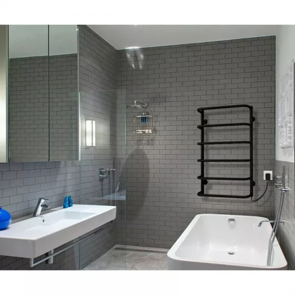 Полотенцесушитель электрический DEFFI Стандарт 500x600 60 Вт правый черный