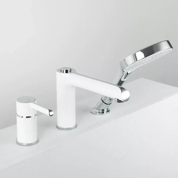 Смеситель для ванны GAPPO G1103-8 белый/хром на борт.