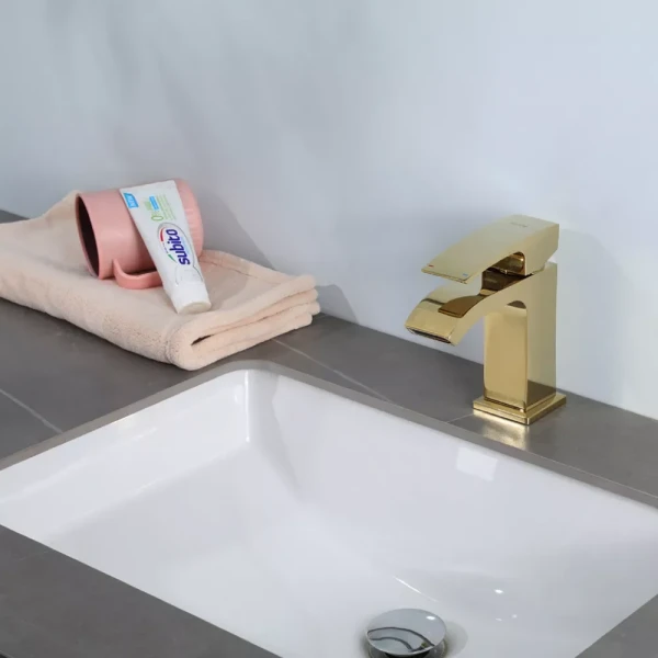 Смеситель для умывальника GAPPO G1007-3 золотой