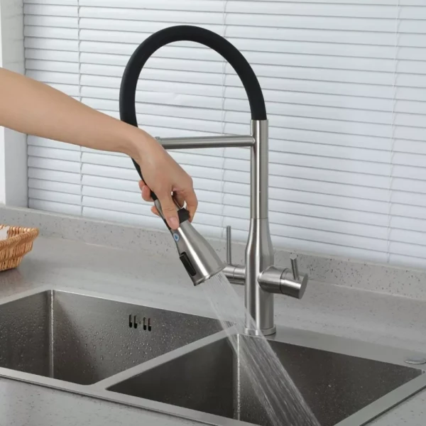 Смеситель для кухни GAPPO G4399-75 однорычажный под осмос с высоким силиконовым изливом нержавеющая сталь крепление гайкой диаметр 35 мм сатин/черный