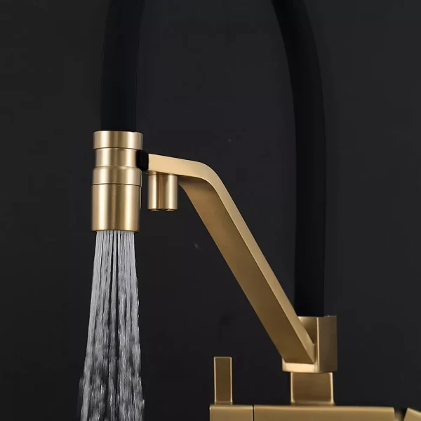 Смеситель для кухни GAPPO G4395-63 однорычажный с высоким силиконовым изливом латунный крепеж шпилькой картридж 90° Ø35 золото / черный