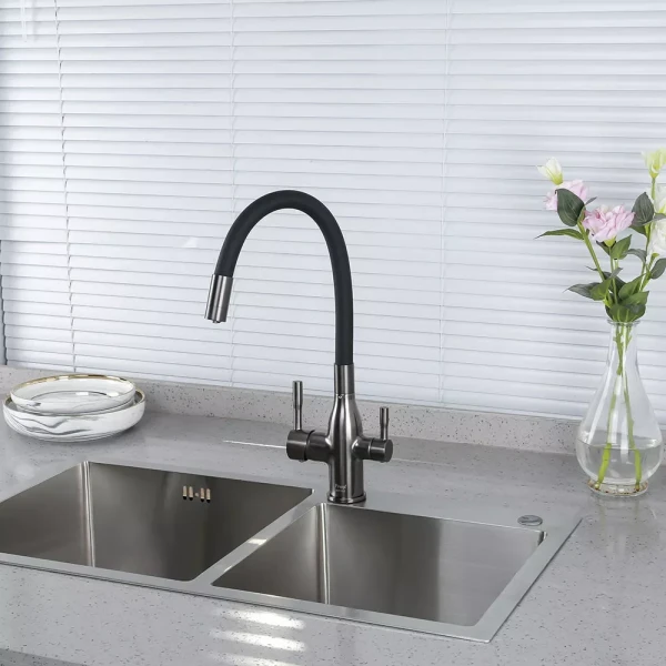 Смеситель для кухни FRAP F4396-15 с гибким изливом под фильтр