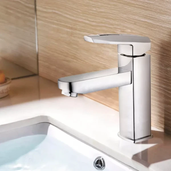 Смеситель для умывальника NOF1 однорычажный с литым изливом хромированный крепеж скоба-шпилька Ø35