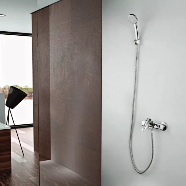 Смеситель для душа NOF5 однорычажный хромированный сплав с картриджем Ø35