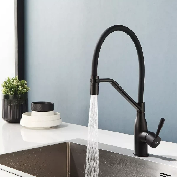 Смеситель для кухни FRAP F4497-6 однорычажный с силиконовым изливом черный, латунный корпус, крепление гайкой, картридж 90° Ø35