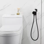 Душевой гигиенический гарнитур GAPPO G7206-6 однорычажный встроенный латунный черный Ø35